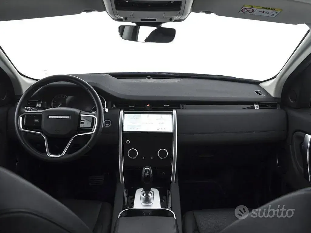 Gebraucht Land Rover Discovery Sport Dynamic 163 PS (119 kW) 2022 Grau SUV