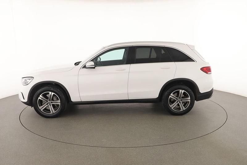 Usata Mercedes GLC300 245 CV (180 kW) 2021 Bianco SUV