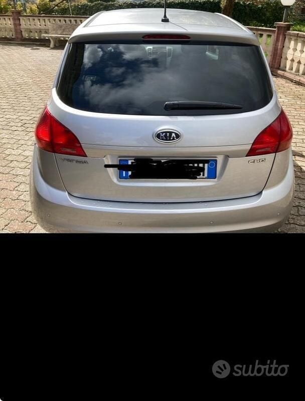 Usata Kia Venga 2012 Grigio Utilitaria