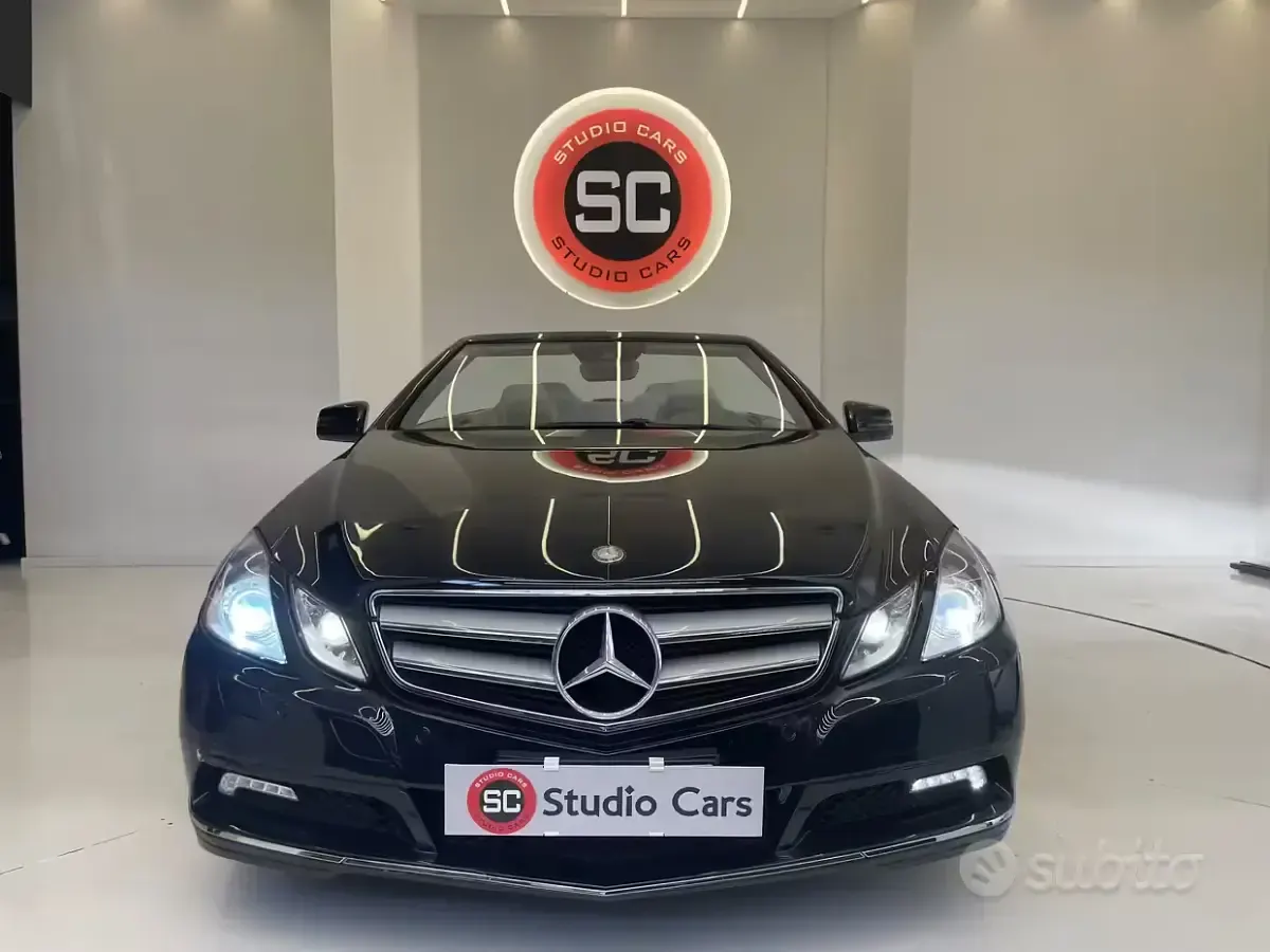 Usata Mercedes E220 Avantgarde 170 CV (125 kW) 2010 Cabrio
