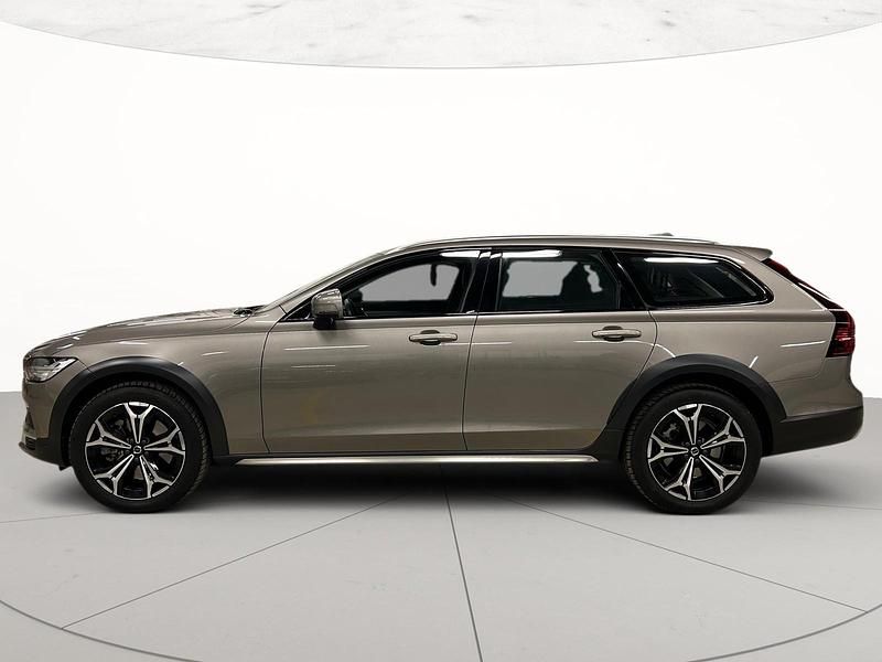 Usata Volvo V90 CC Business Edition 2022 Station wagon