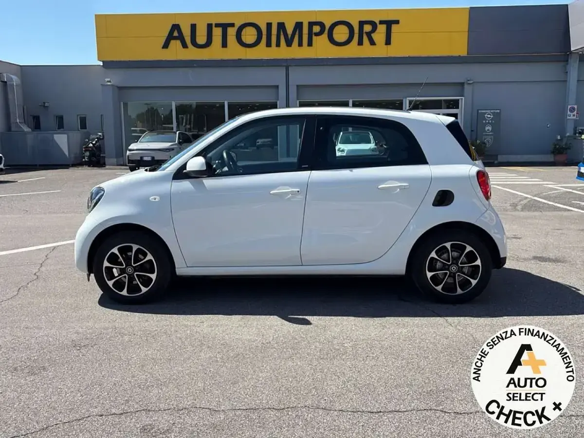 Usata Smart ForFour Passion 71 CV (52 kW) 2019 Bianco Utilitaria