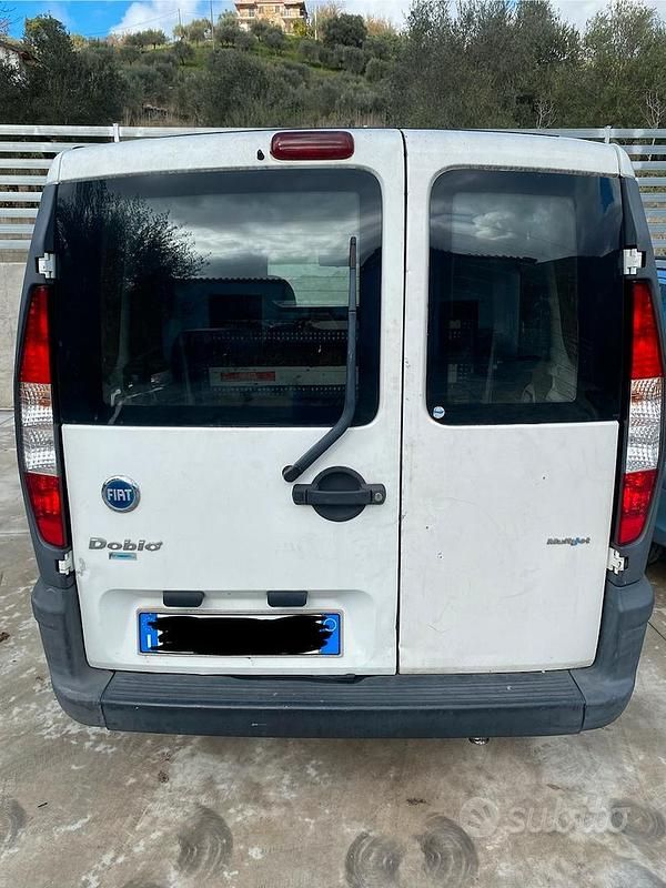Usata Fiat Doblò 2005 Bianco Monovolume