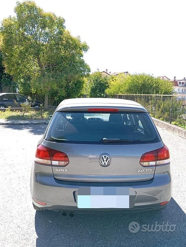 Usata VW Golf VI 140 CV (102 kW) 2010 Grigio Utilitaria