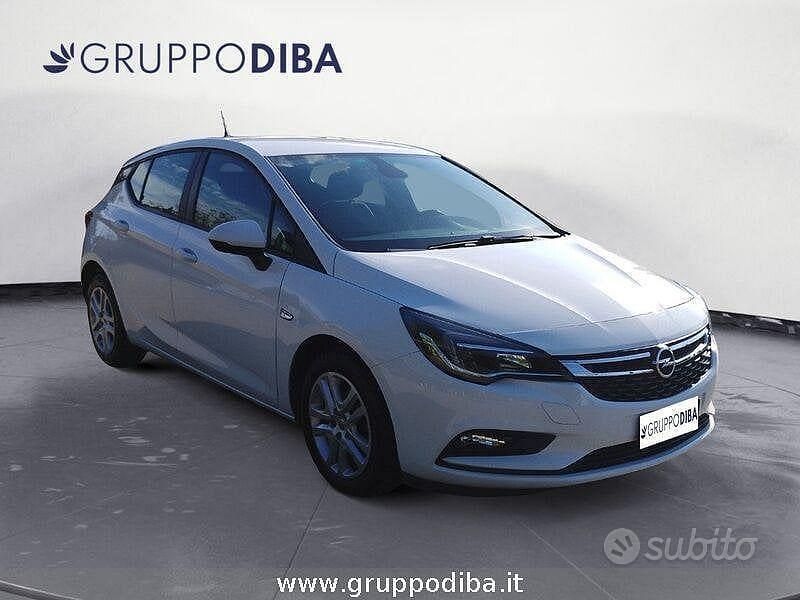 Usata Opel Astra S 110 CV (80 kW) 2016 Bianco Berlina
