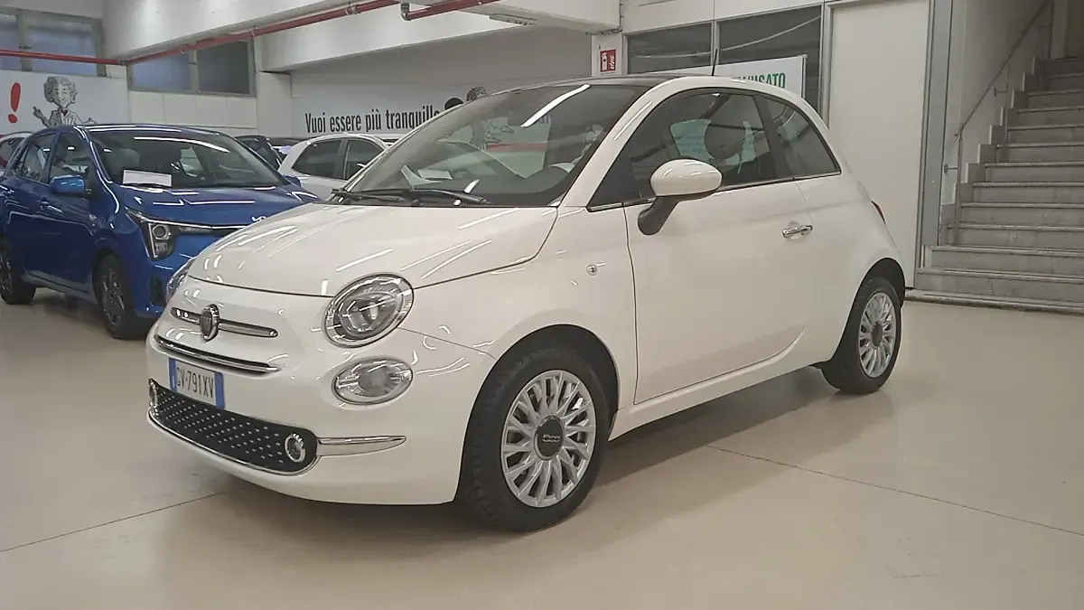 Usata Fiat 500 Dolcevita 69 CV (50 kW) 2023 Bianco gelato Berlina