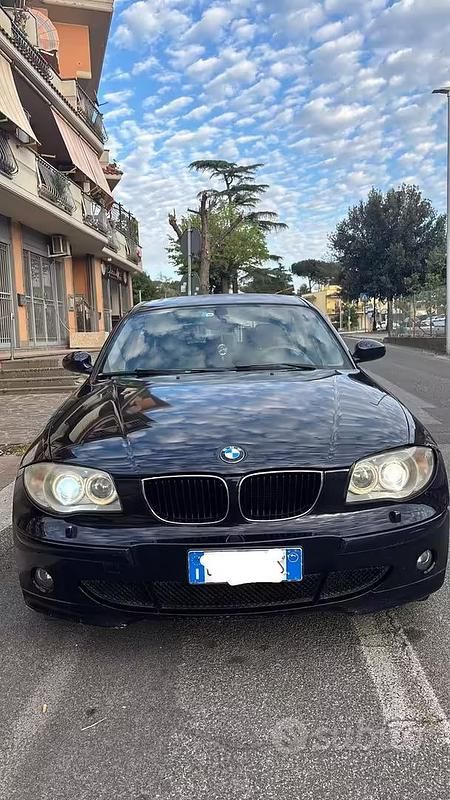 Usata BMW 120 163 CV (119 kW) 2005 Utilitaria