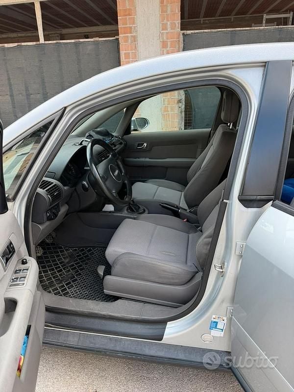 Usata Audi A2 2001 Utilitaria