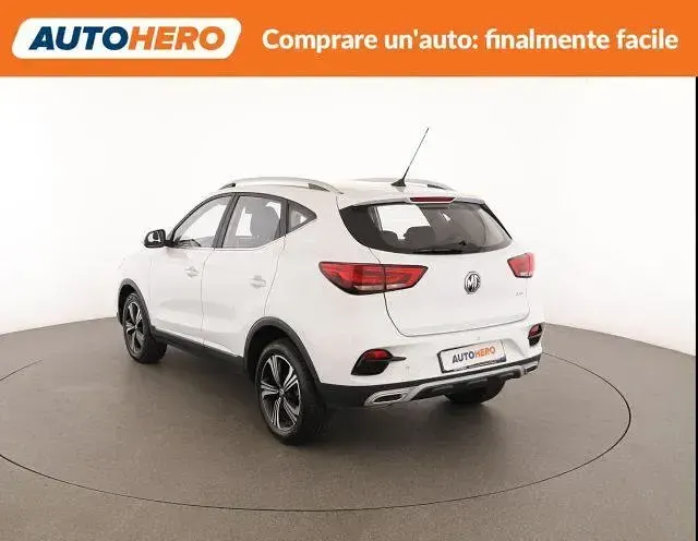 Usata MG ZS Comfort 106 CV (77 kW) 2023 Bianco SUV