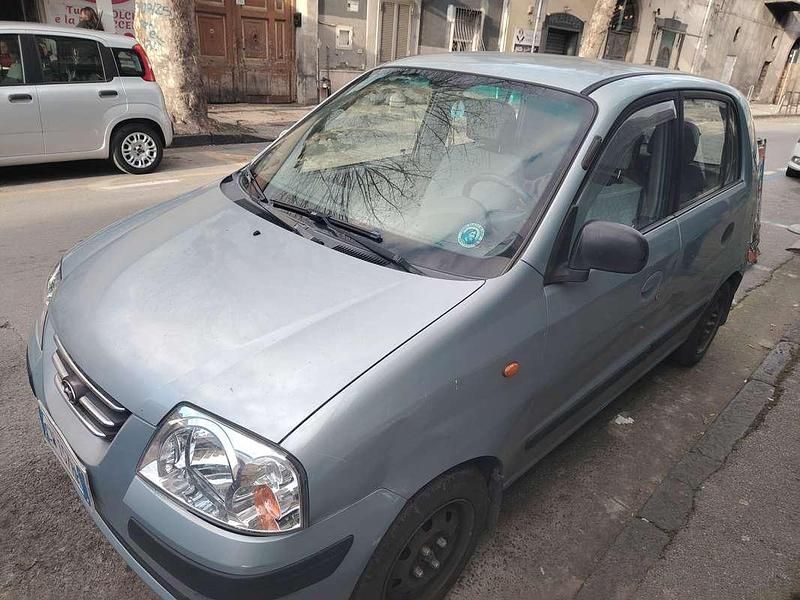Usata Hyundai Atos Prime 54 CV (39 kW) 2005 Blu/azzurro Utilitaria