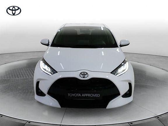 Nuova Toyota Yaris Hybrid Trend 116 CV (85 kW) 2026 Bianco Berlina