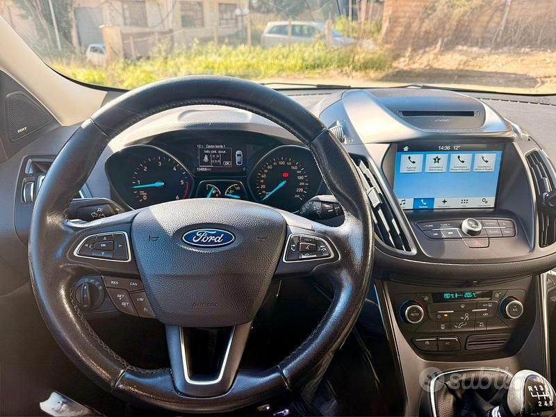 Usata Ford Kuga Titanium 150 CV (110 kW) 2017 SUV