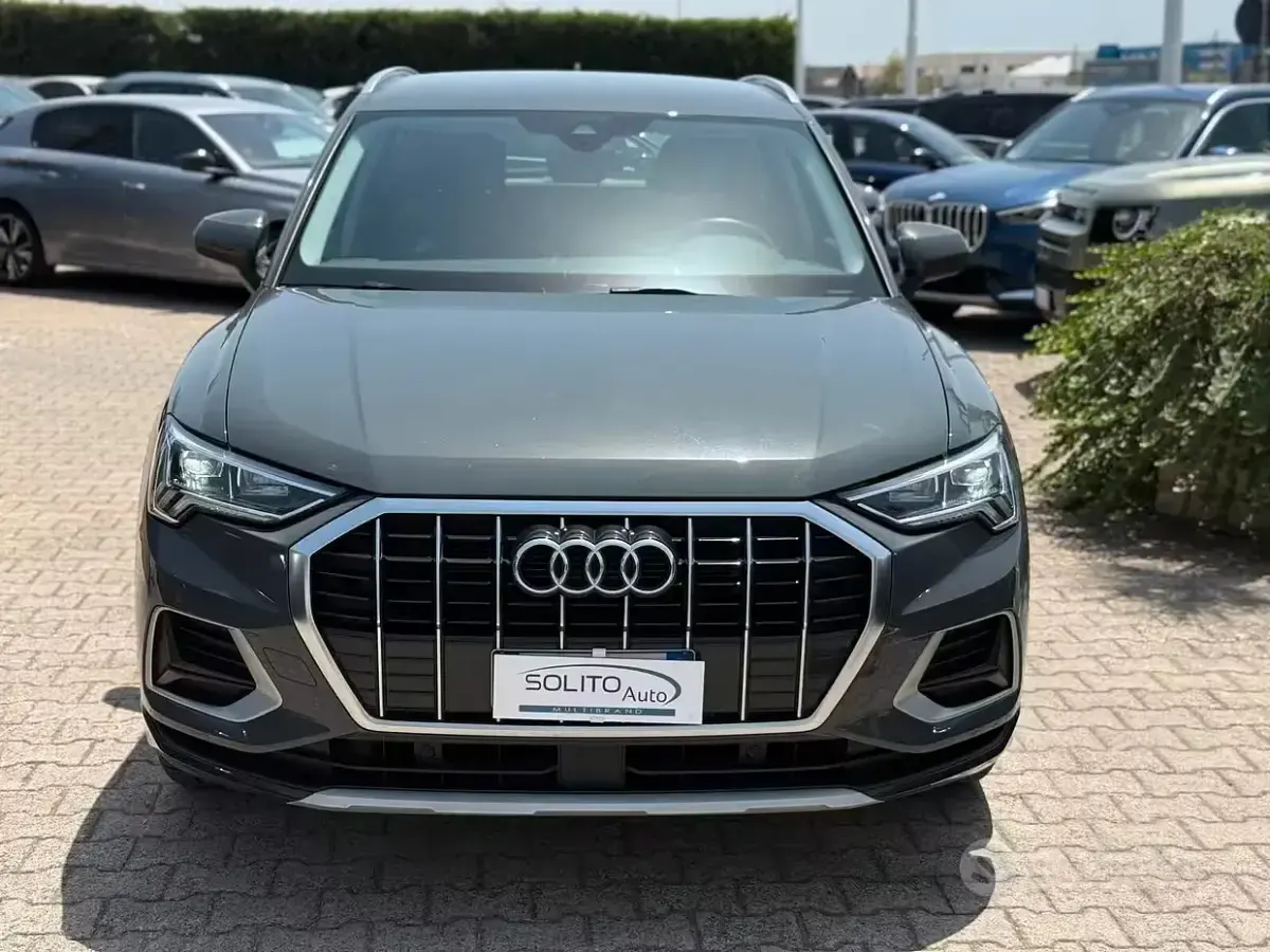 Usata Audi Q3 Advanced 150 CV (110 kW) 2022 Grigio SUV
