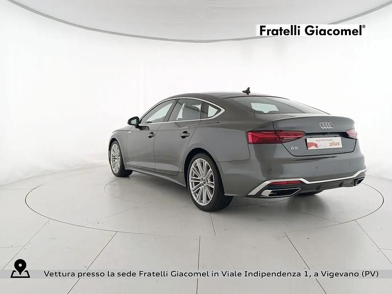 Nuova Audi A5 Sportback S-Line 204 CV (150 kW) 2025 Grigio daytona perlato Utilitaria