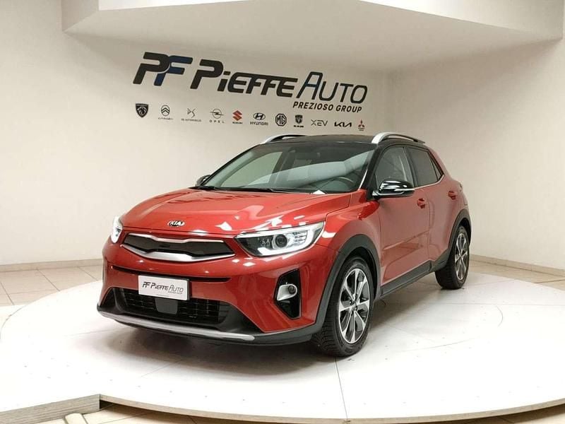 Usata Kia Stonic 120 CV (88 kW) 2018 Rosso SUV