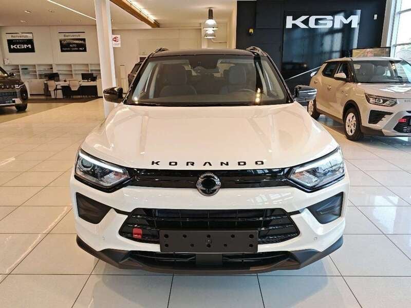 Nuova Ssangyong (KGM) Korando 163 CV (119 kW) 2025 Bianco pastello SUV