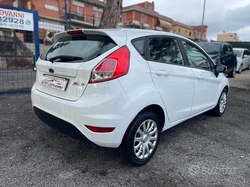 Usata Ford Fiesta Titanium 95 CV (69 kW) 2017 Bianco Berlina