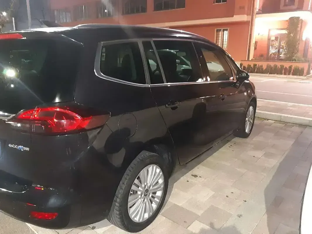 Usata Opel Zafira Tourer Cosmo 150 CV (110 kW) 2016 Monovolume