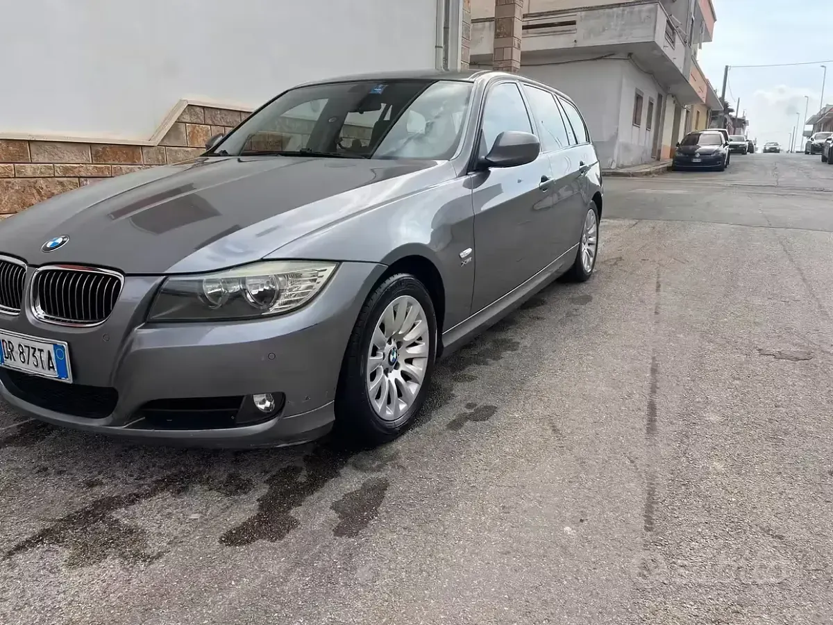 Usata BMW 320 177 CV (130 kW) 2008 Grigio Station wagon