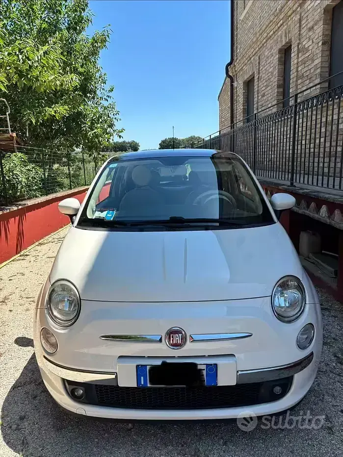 Usata Fiat 500 Lounge 95 CV (69 kW) 2011 Bianco Utilitaria