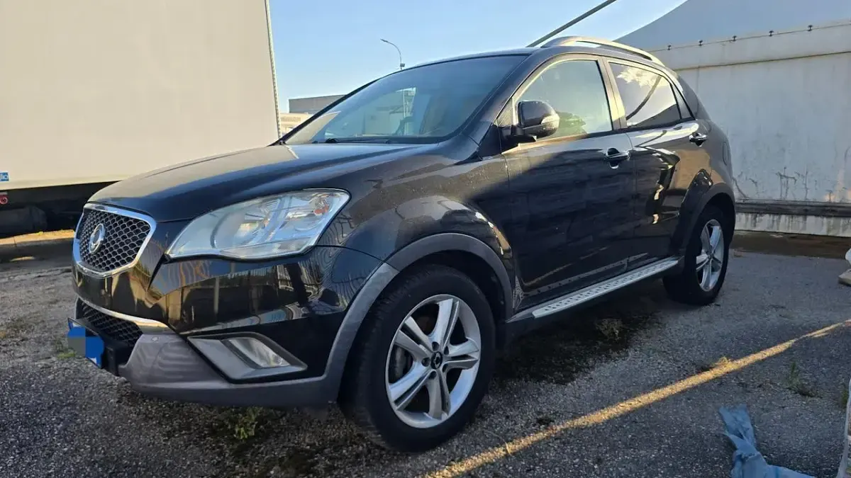 Usata SsangYong Korando 175 CV (128 kW) 2011 Nero SUV