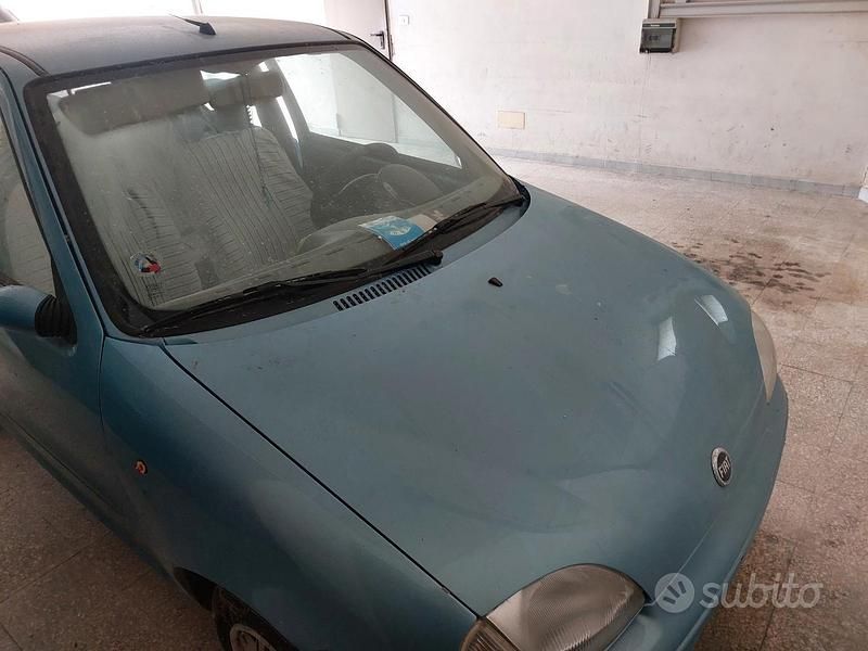 Occasion Fiat 600 54 ch (39 kW) 2006 Bleue Citadine