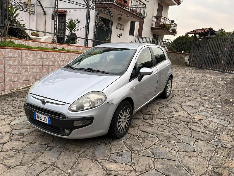 Usata Fiat Grande Punto 2010 Grigio Utilitaria