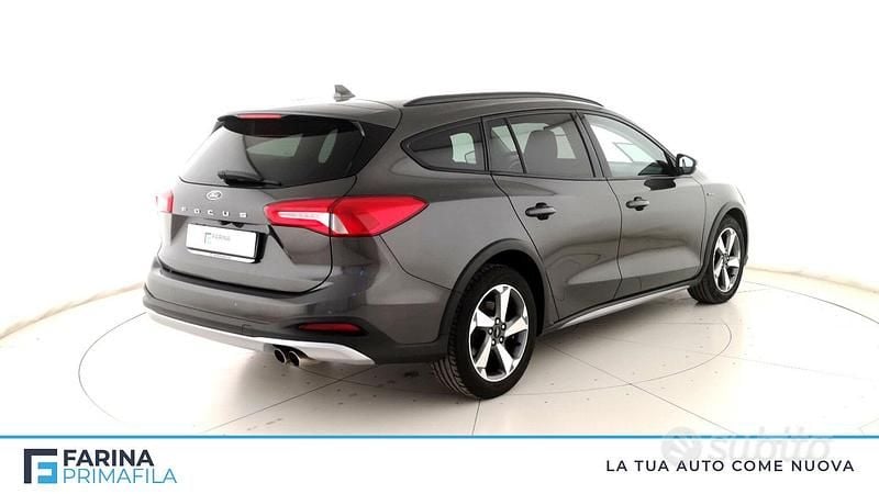 Usata Ford Focus Active 125 CV (91 kW) 2019 Grigio scuro Station wagon