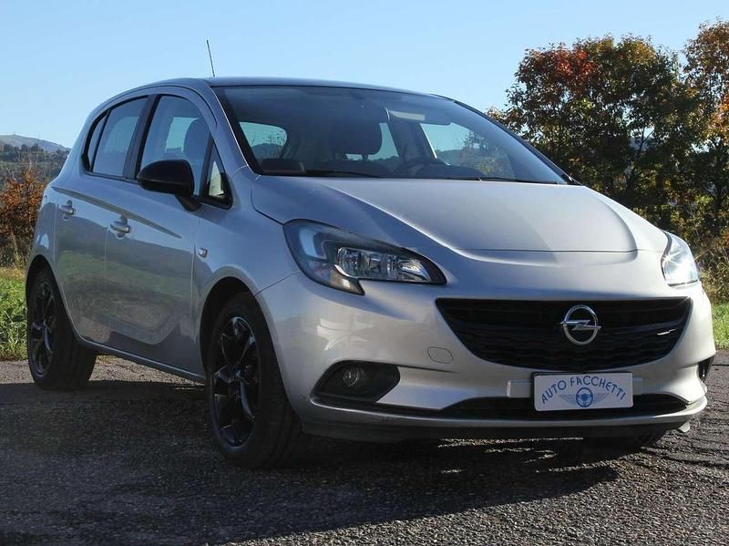 Argento Usata 2017 Opel Corsa Tre volumi | 8950 € (Buon prezzo) - Immagine 1/4