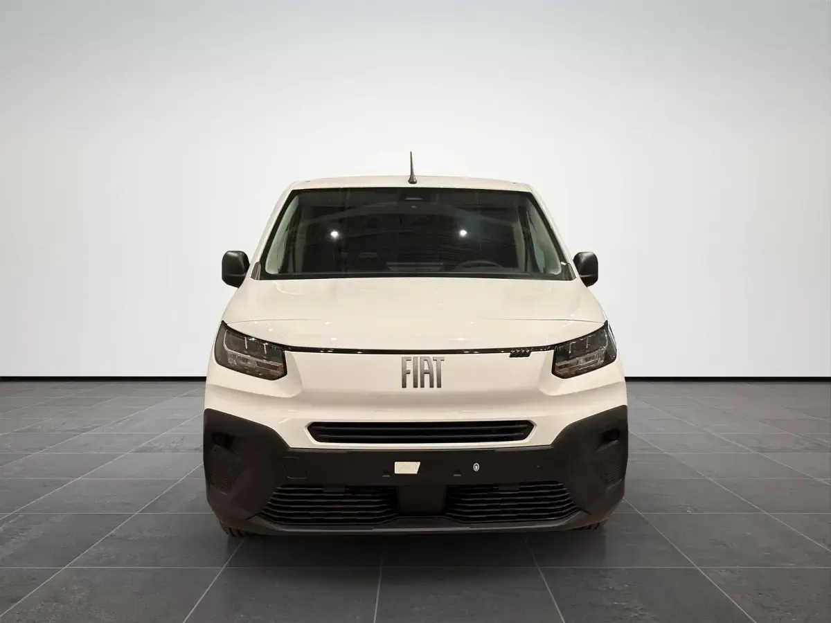 Nuova Fiat Doblò 102 CV (75 kW) 2026 Bianco Monovolume