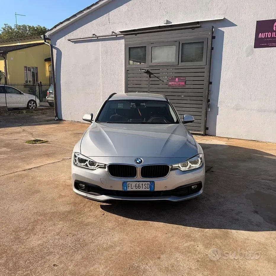 Usata BMW 318 Luxury Line 150 CV (110 kW) 2017 Grigio Station wagon