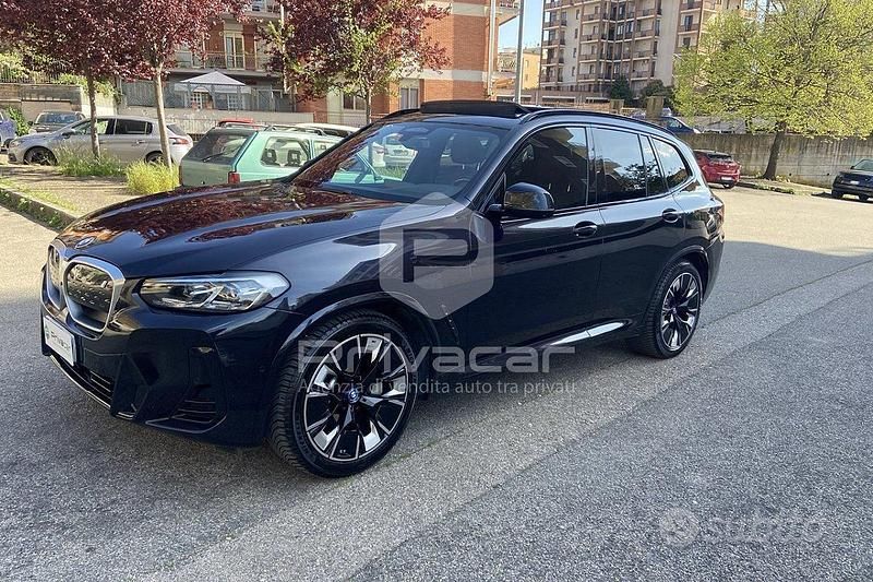 Nero Usata 2022 BMW iX3 Impressive SUV | 35.895 € - Immagine 1/4