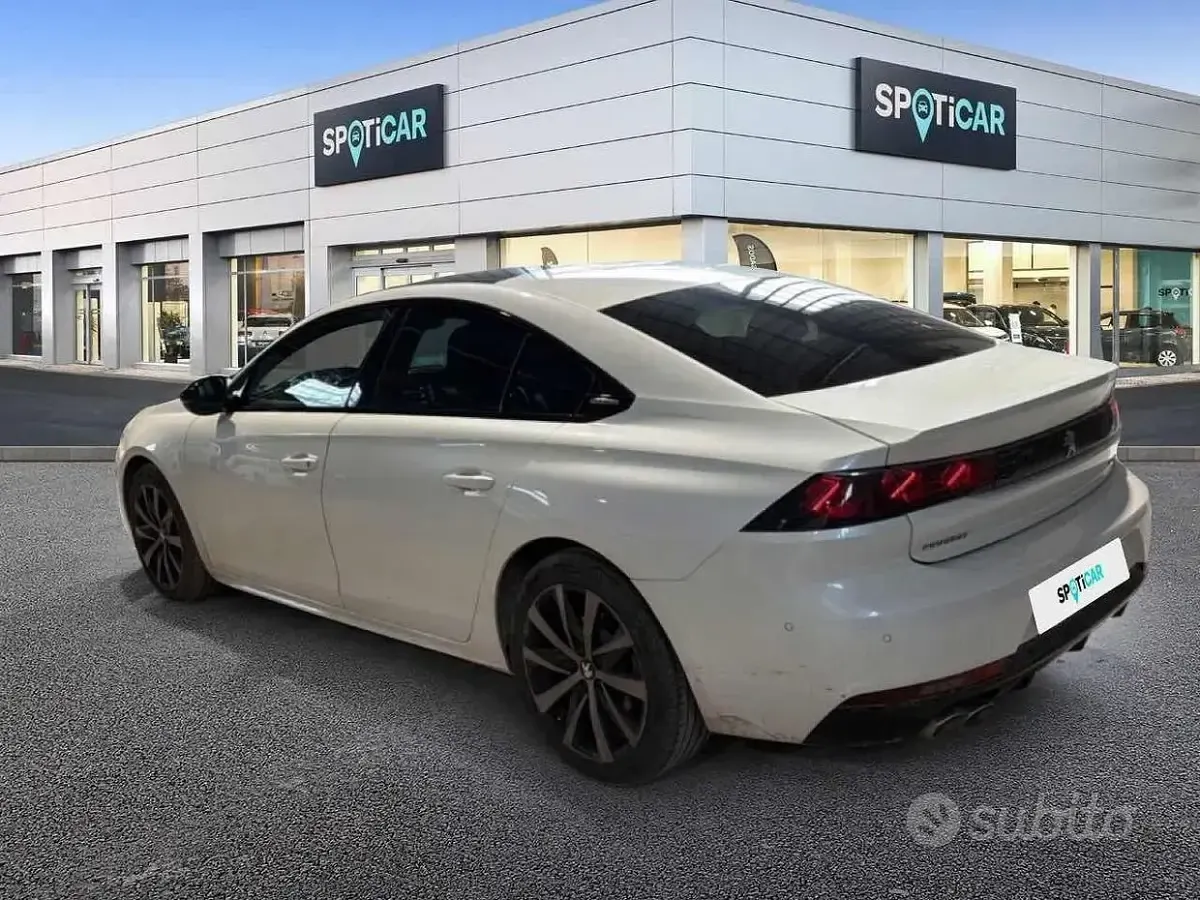 Begagnad Peugeot 508 GT-line 163 HK (119 kW) 2019 Vit Sedan