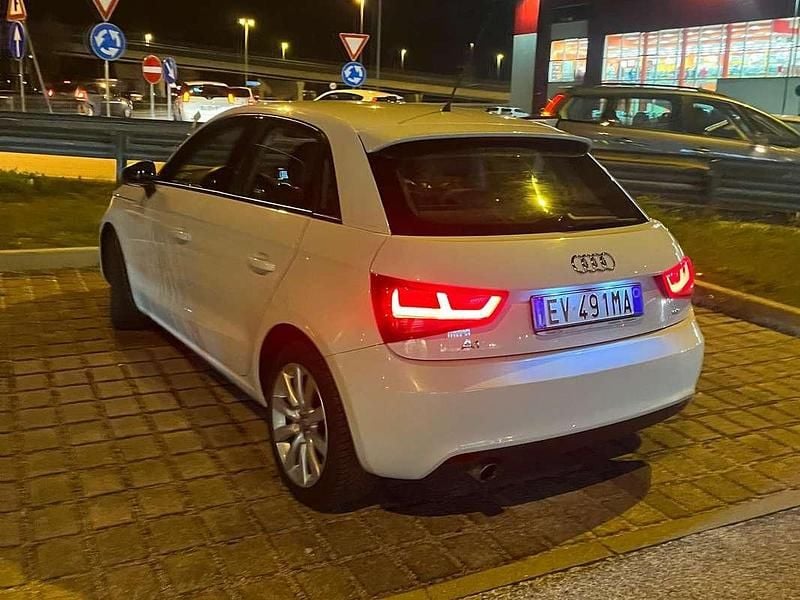 Usata Audi A1 Sportback S-Line 90 CV (66 kW) 2014 Utilitaria