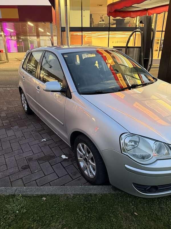 Usata VW Polo Comfortline 75 CV (55 kW) 2005 Utilitaria