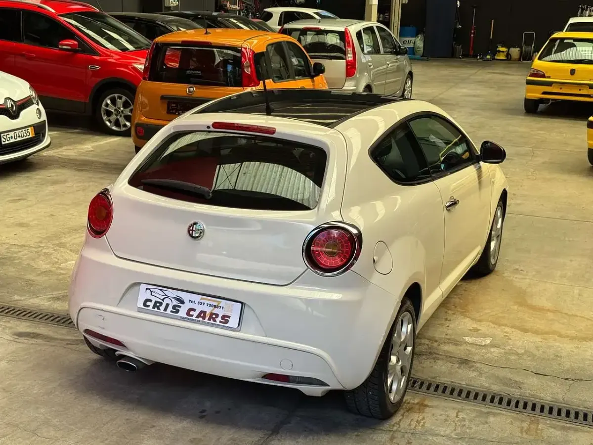 Usata Alfa Romeo MiTo Distinctive 95 CV (69 kW) 2010 Bianco Utilitaria