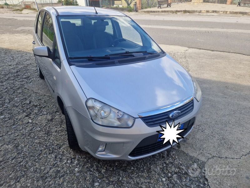 Usata 2009 Ford C-MAX Monovolume | 1600 € (Buon prezzo) - Immagine 1/4