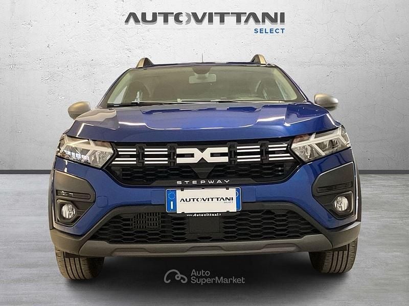 Usata Dacia Sandero Comfort 91 CV (66 kW) 2023 Blu scuro Berlina