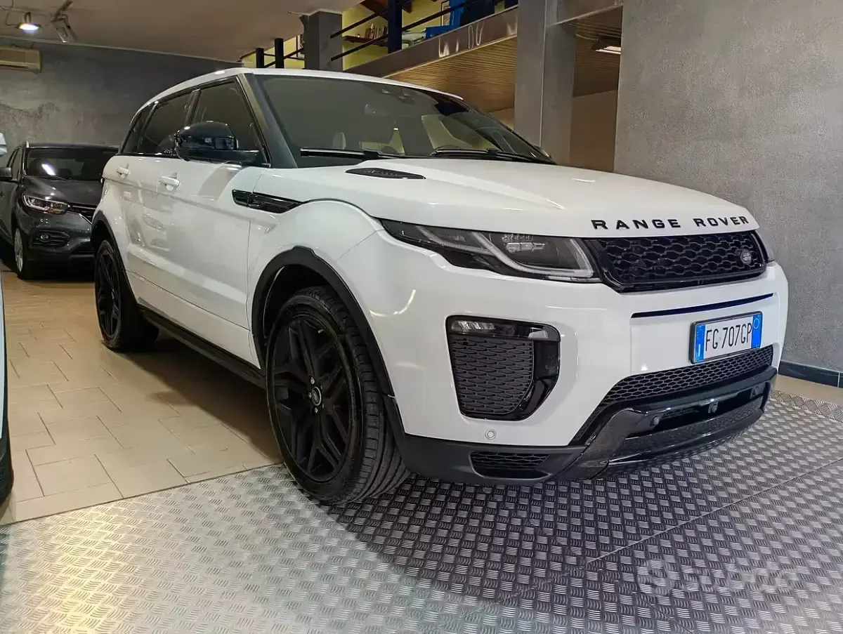 Usata Land Rover Range Rover evoque 179 CV (131 kW) 2016 Bianco Station wagon
