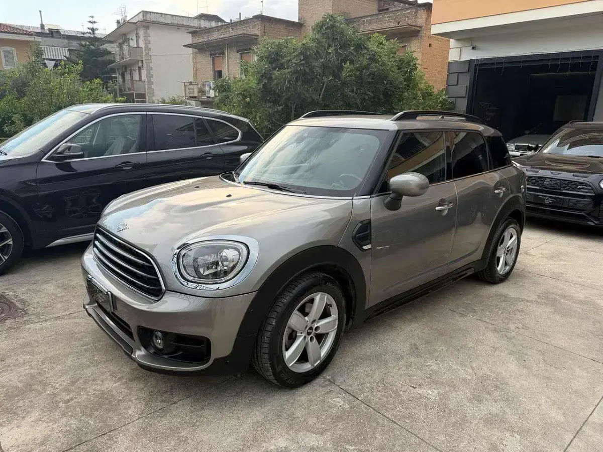 Usata Mini One D Countryman 116 CV (85 kW) 2019 Bronzo SUV