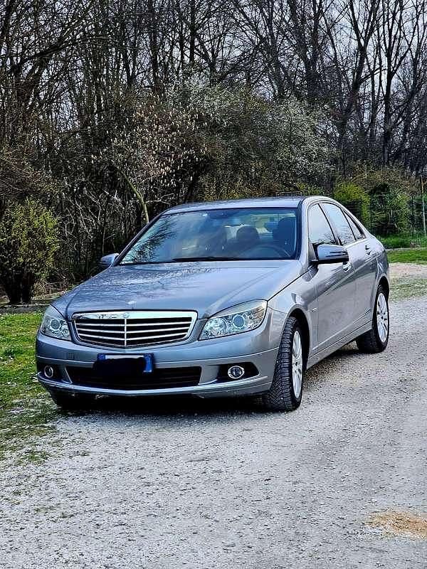 Usata Mercedes C220 Avantgarde 170 CV (125 kW) 2010 Berlina