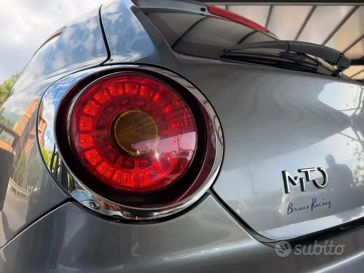 Usata Alfa Romeo MiTo Distinctive 120 CV (88 kW) 2009 Grigio Utilitaria