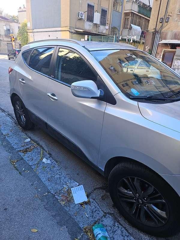 Usata Hyundai ix35 116 CV (85 kW) 2014 Grigio SUV