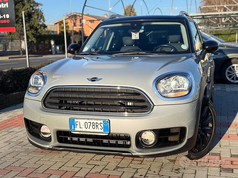 Grigio Usata 2017 Mini Cooper Countryman Hype SUV | 13.990 € (Super prezzo) - Immagine 1/4