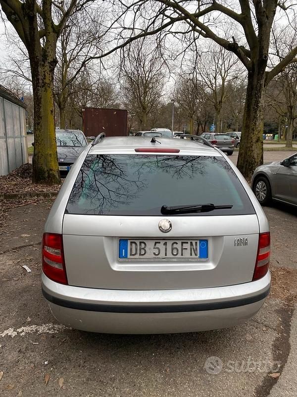 Usata Skoda Fabia 2006 Grigio Station wagon