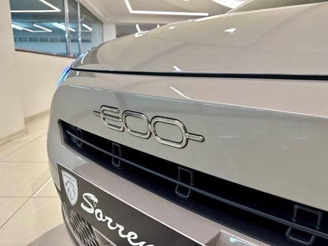 Nuova Fiat 600 136 CV (100 kW) 2025 Beige SUV