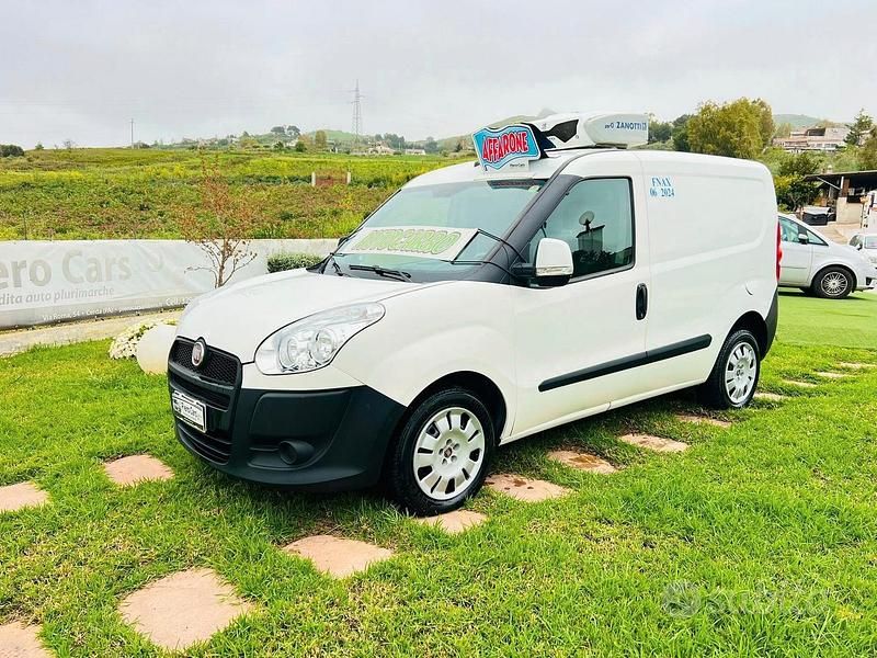 Occasion Fiat Doblò 120 ch (88 kW) 2012 Monospace