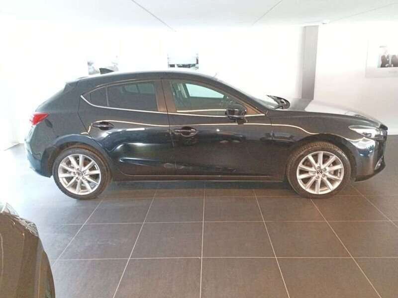 Usata Mazda 3 Exceed 165 CV (121 kW) 2018 Nero Berlina