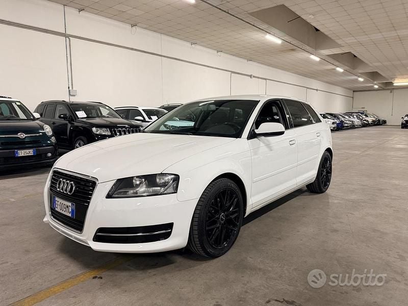 Usata Audi A3 Attraction 160 CV (117 kW) 2010 Bianco Utilitaria