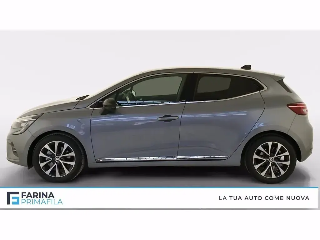 Usata Renault Clio Techno 145 CV (106 kW) 2023 Grigio scuro Utilitaria